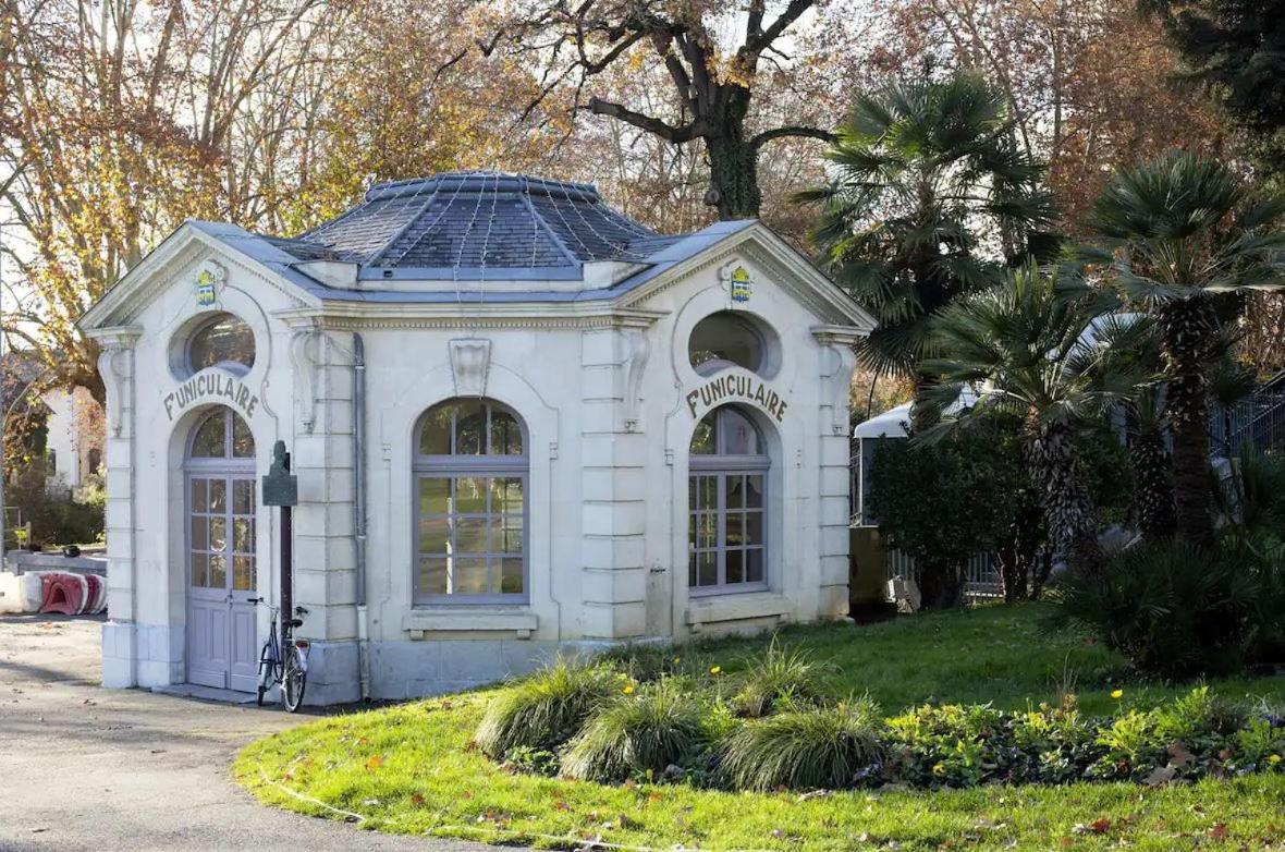 Le Petit Park-Studio-Terrasse- Piscine-Wifi Fibre Daire Pau Dış mekan fotoğraf